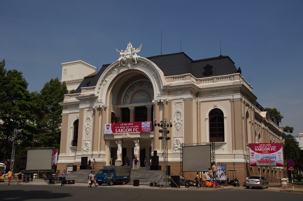 DSC03799.JPG - Die Oper in Saigon
